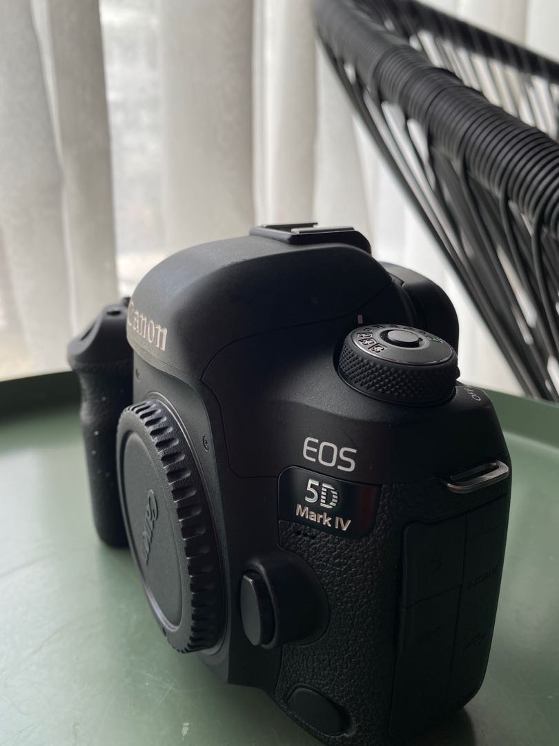 used canon 5d mk4