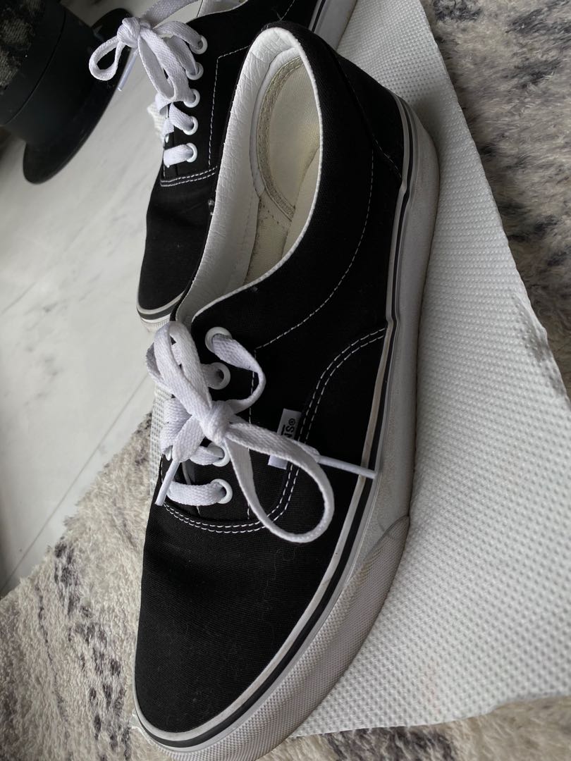 Vans COMFYCUSH ERA, Men's Fashion, Footwear, Sneakers on Carousell