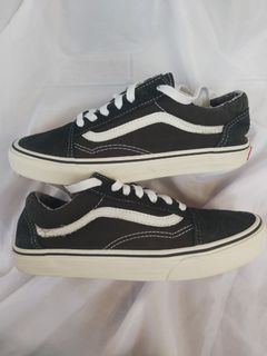 (Category: ) located in . Submitted by shoeshackk (Listing ID 1131233192, Image 1). Description: .
