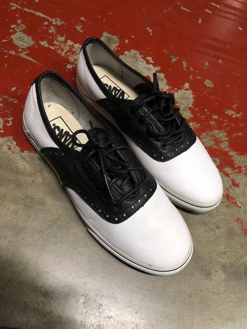 Vans TB4R Womens Casual Sneakers Black White Leather 7 US