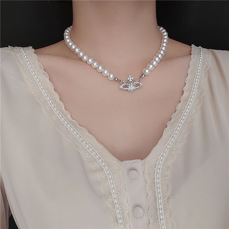 Viv1enne Westwood Retro Planet Pearl Short Necklace Wedding Jewelry Luxury Choker Chain Birthday Gift Women s Fashion Jewelry Organisers Necklaces on Carousell