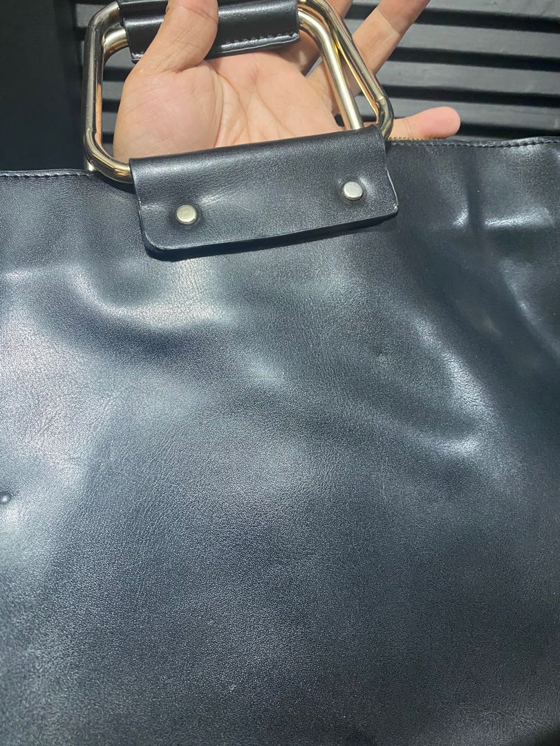 ZARA laptop bag, Men's Fashion, Bags, Belt bags, Clutches and Pouches