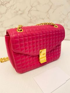 （分類：）位於 。 由 ginnycloset 提交（商品編號 1131374748，圖片 1）。簡介： 。