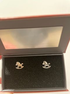 （分類：）位於 。 由 bunbunnydeeee 提交（商品編號 1131335152，圖片 1）。簡介： 。