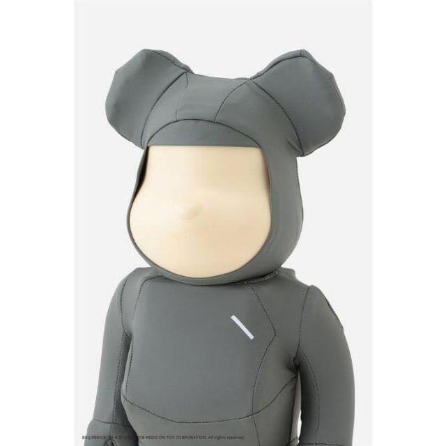Bearbrick Saturdays NYC 400% 100% kaws 著衫著衣, 興趣及遊戲, 玩具 