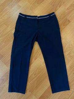 Celana kantor warna navy