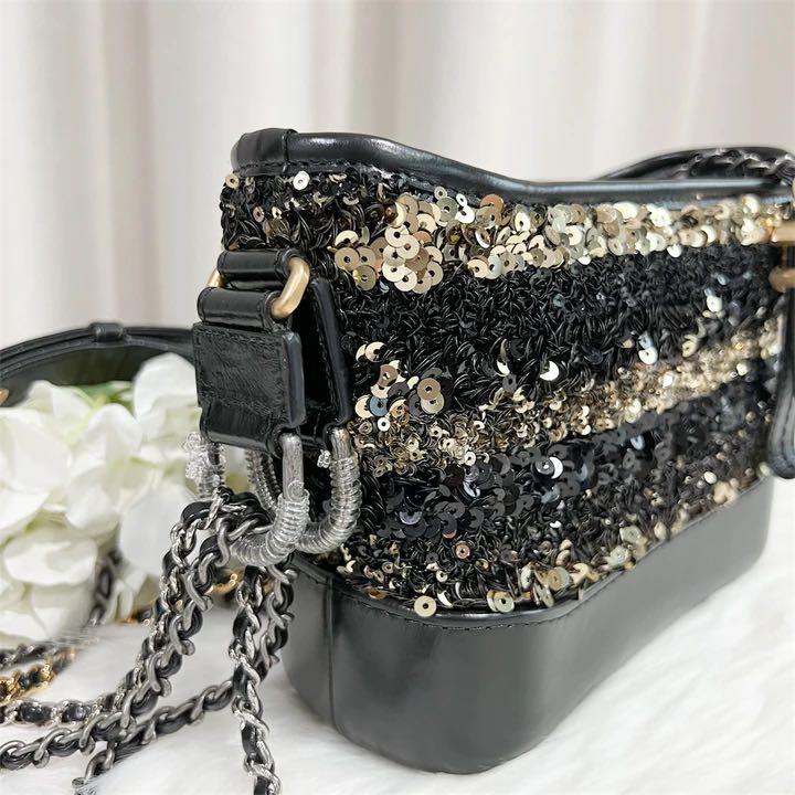 ✖️SOLD!✖️Chanel Small Gabrielle Hobo Bag in Black/Gold Sequins