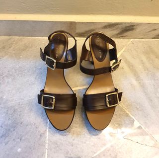 (Category: ) located in . Submitted by ethical.secondhand (Listing ID 1131333490, Image 1). Description: .