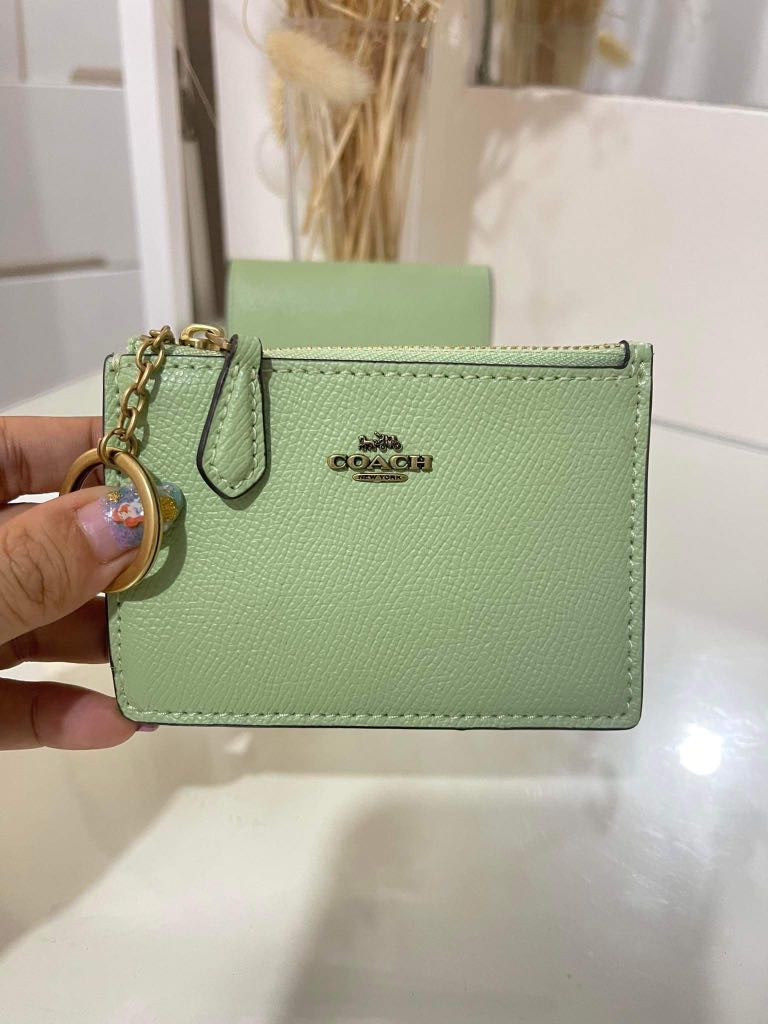 coach card holder womens