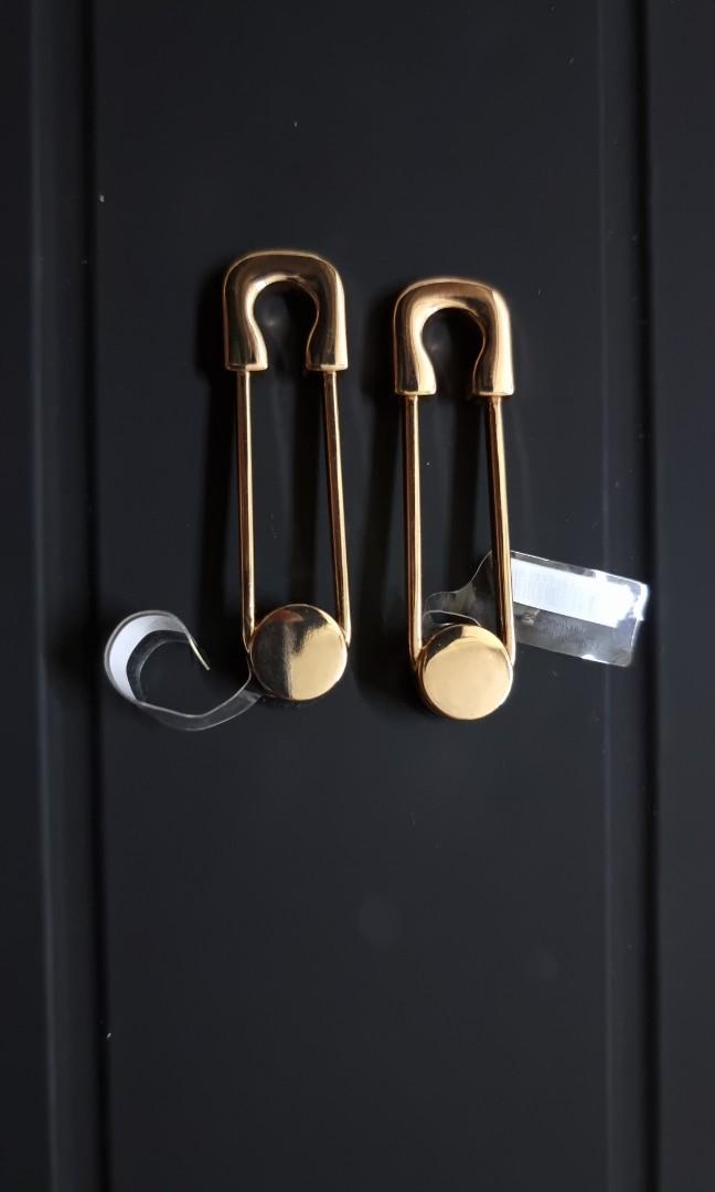Safety pin sale jibbitz