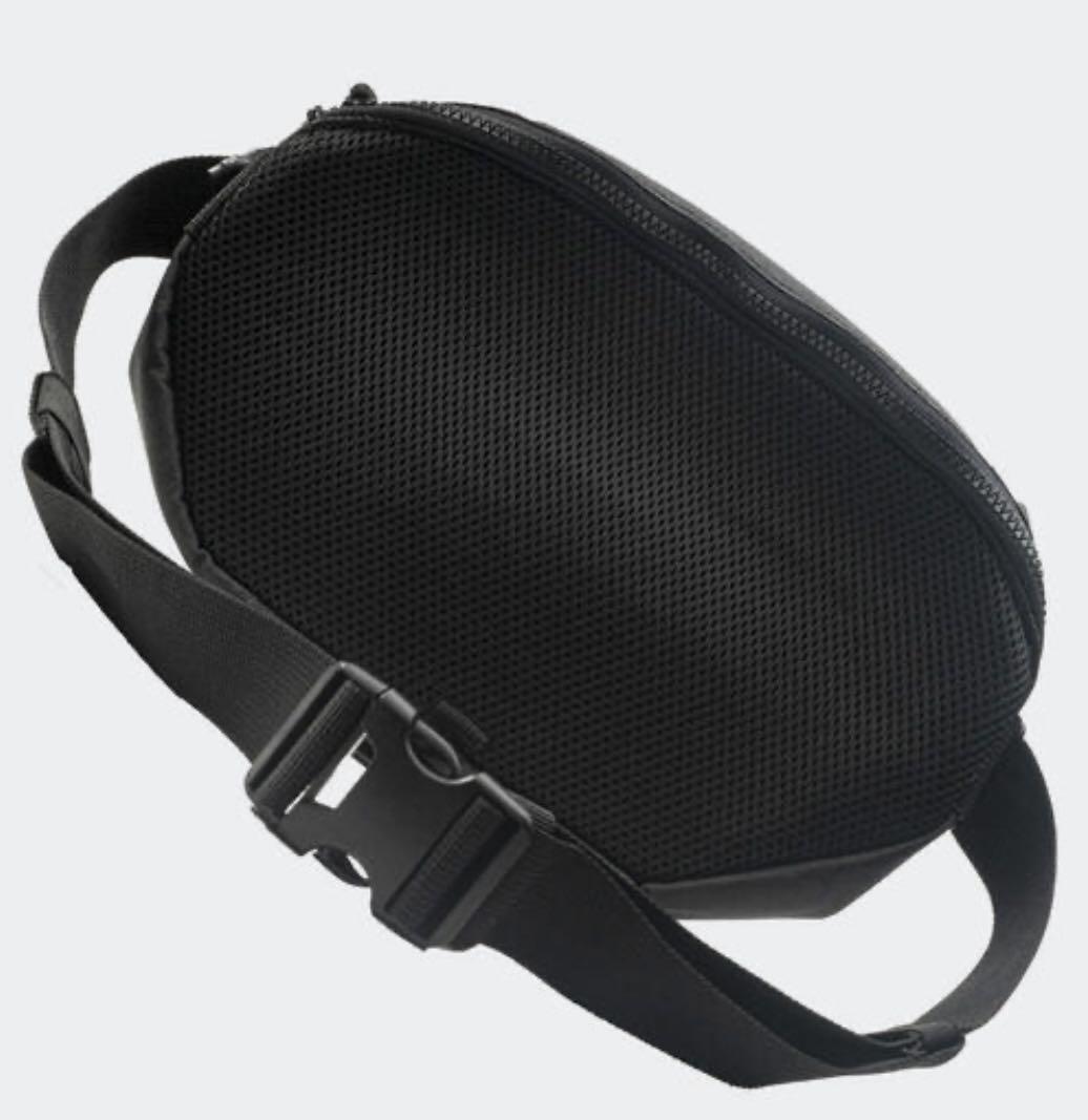 Authentic Decathlon Running Messenger Bag black , Sports Equipment