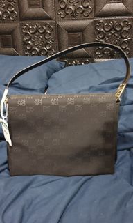 (Category: ) located in . Submitted by schmickchic (Listing ID 1131409828, Image 1). Description: .