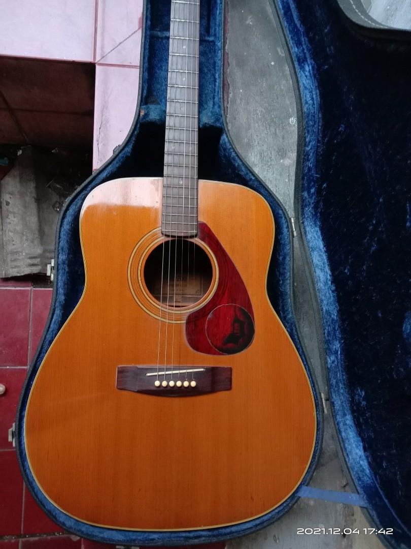 Yamaha fg cheap 200 guitar