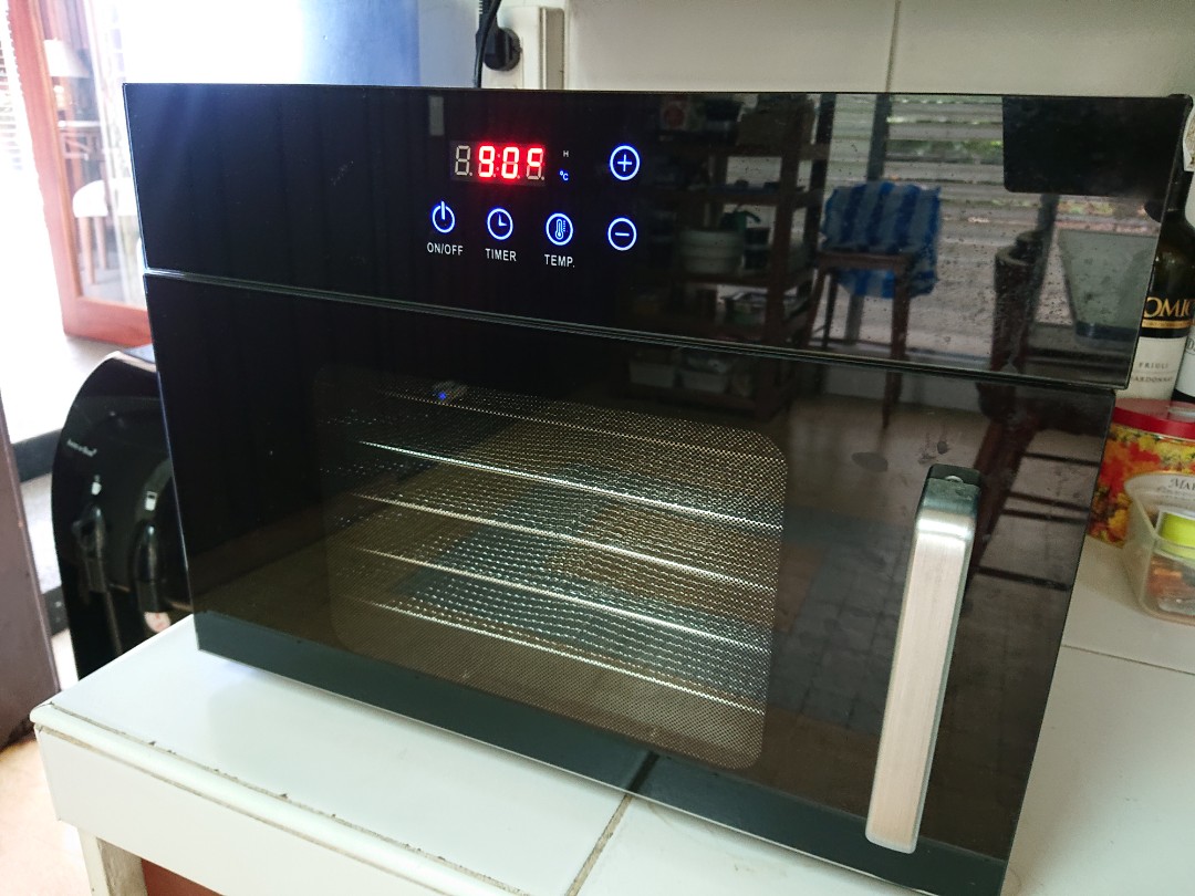 High Volume Food dehydrator / dryer, TV & Home Appliances, Kitchen Appliances, Other Kitchen