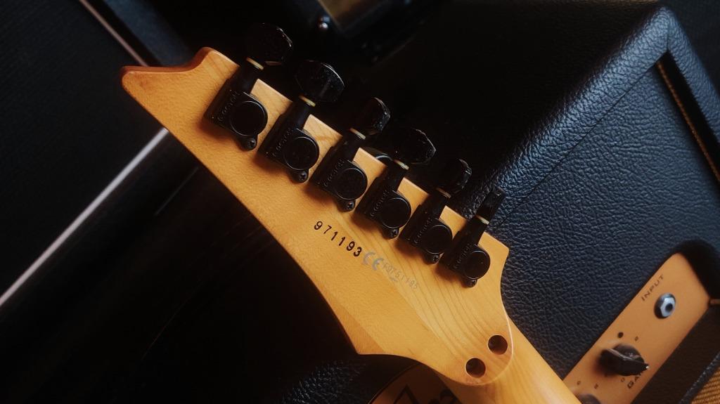 Ibanez J Custom RG1680 Amber [LEASE TO OWN], Hobbies & Toys, Music