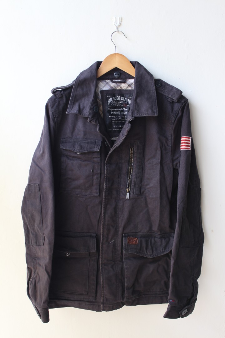 Jaket jeans parka tommy hilfiger, Fesyen Pria, Pakaian , Baju Luaran di  Carousell