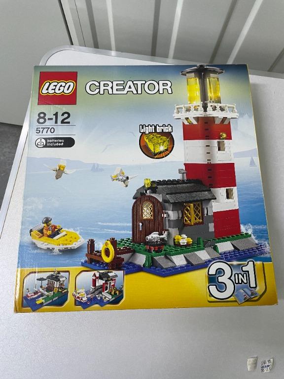 Lego lighthouse island 2025
