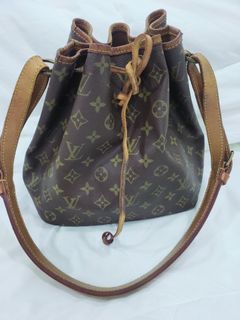 (Category: ) located in . Submitted by lovetoshopp (Listing ID 1131314232, Image 1). Description: .