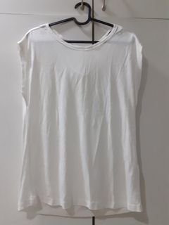 (Category: ) located in . Submitted by millie87closet (Listing ID 1131358885, Image 1). Description: .