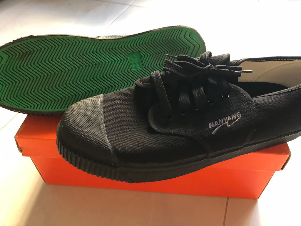 Nanyang sales black shoes