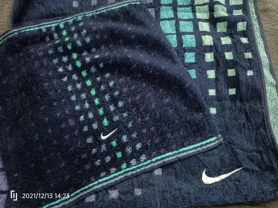 Nike facetowel &handtowel (Category: Bedding & Towels) located in Valenzuela. Submitted by skyeash28 (Listing ID 1131367010, Image 1). Description: CHRISTMAS SALE 🤶🎅☃️🎄🎉🎊 NIKE FACETOWEL &HANDTOWEL (NOT BATH TOWEL).