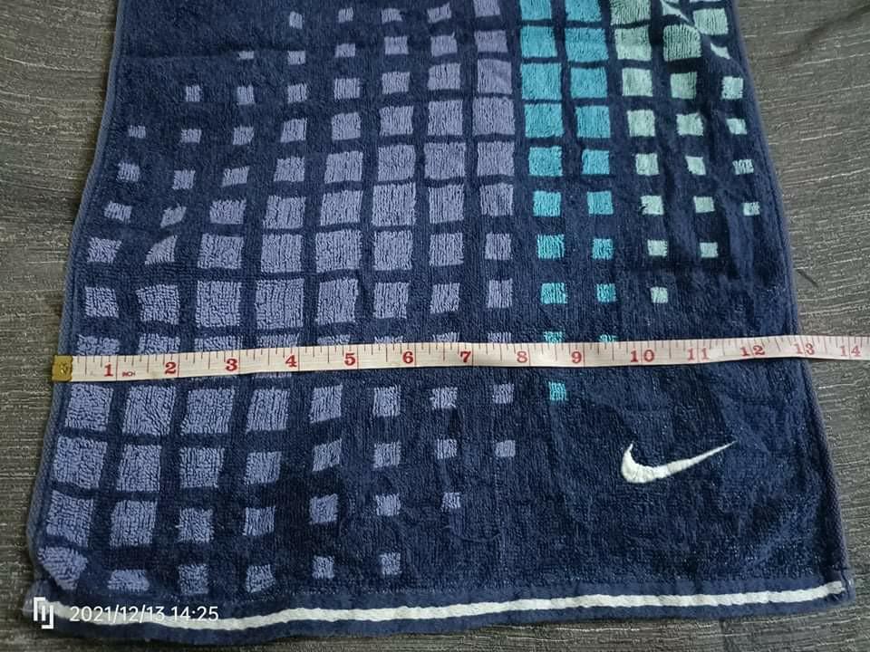 Nike facetowel &handtowel (Category: Bedding & Towels) located in Valenzuela. Submitted by skyeash28 (Listing ID 1131367010, Image 3). Description: CHRISTMAS SALE 🤶🎅☃️🎄🎉🎊 NIKE FACETOWEL &HANDTOWEL (NOT BATH TOWEL).