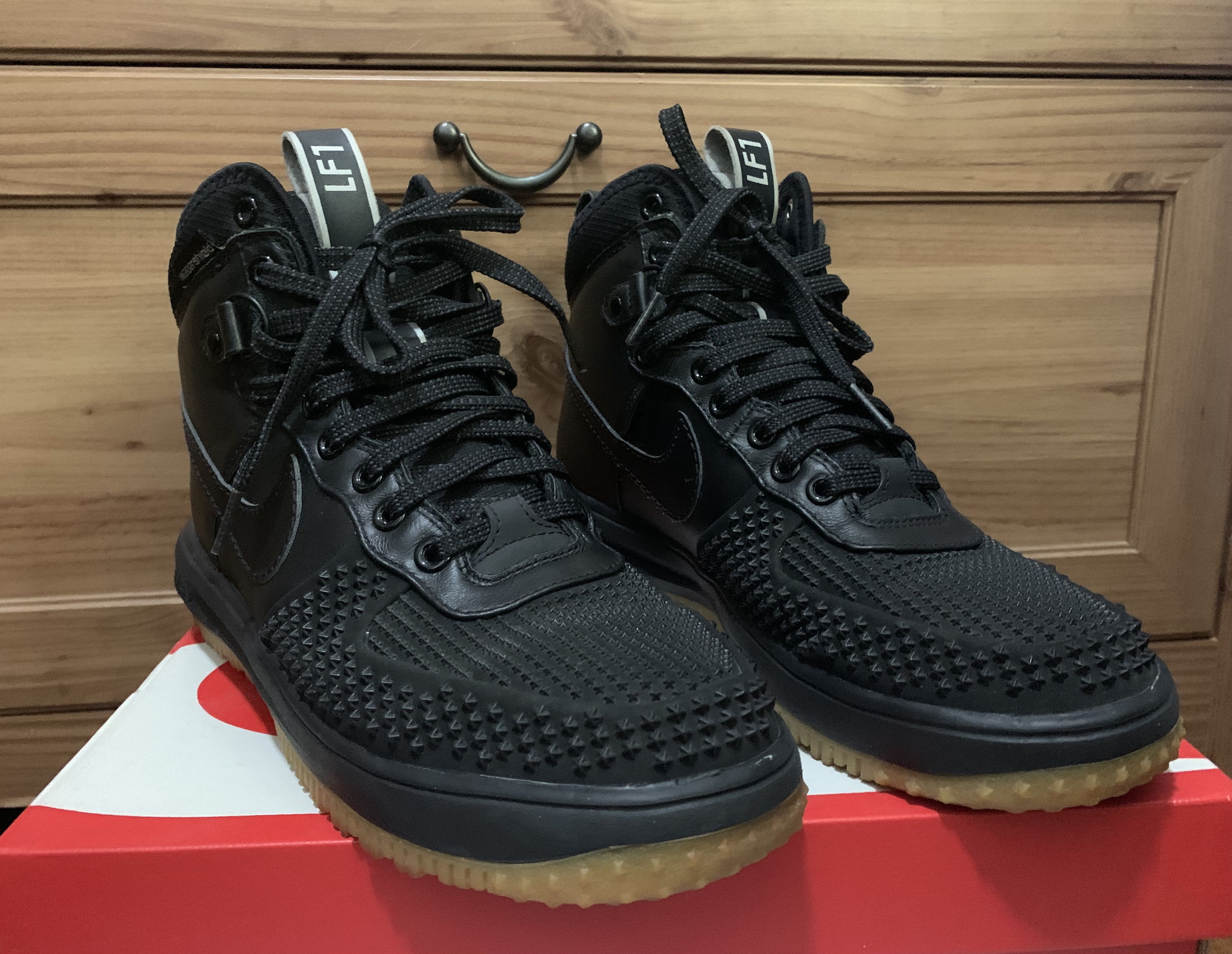 Lf1 nike sales