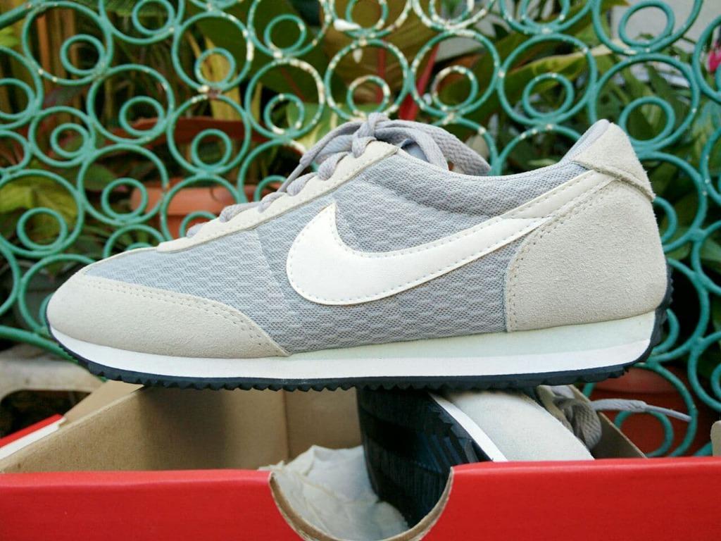 Nike wmns oceania textile sneakers on sale