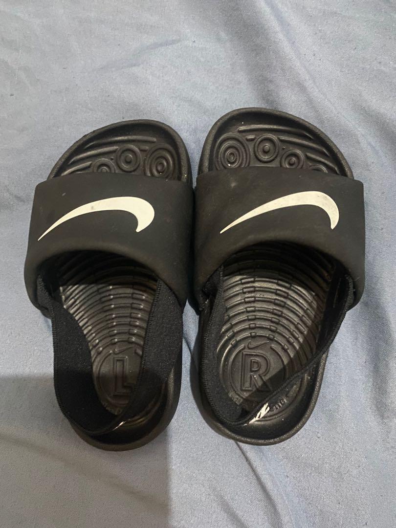nike slides with adjustable strap