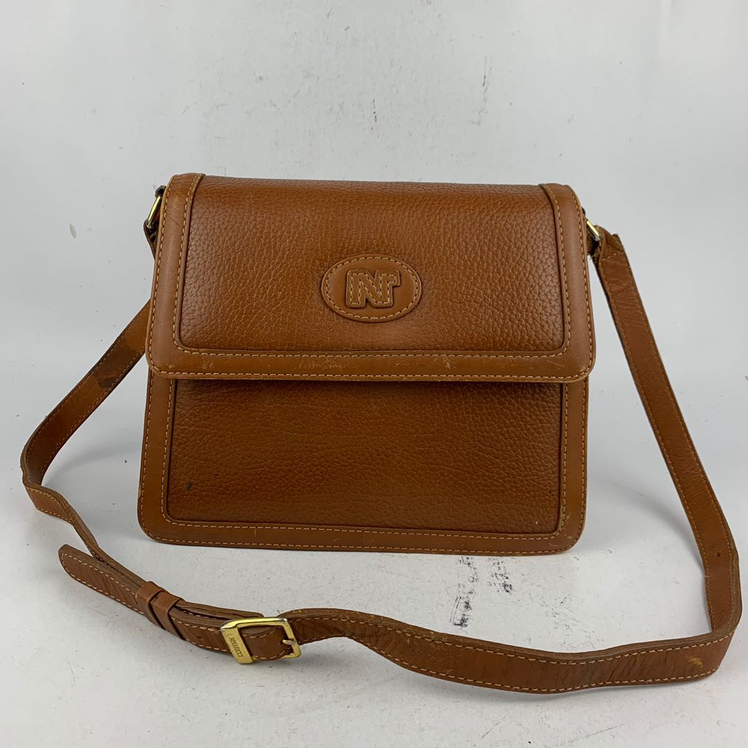 Nina ricci sling bag 2025