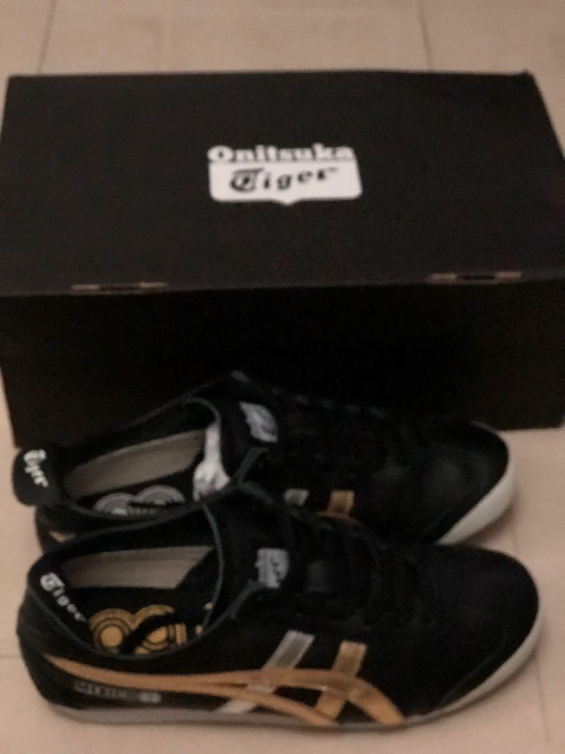 Onitsuka Tiger Mexico 66 (Category: Sneakers) located in Singapore. Submitted by techfitsportstravel (Listing ID 1131359524, Image 2). Description: Letting go : Onitsuka Tiger Mexico 100% Authentic, No Fakes!!! - Unisex cutting - Retail selling at $159, my lost your gain. - Super comfy - unique Black, Gold, Silver in Colour - size Euro 37, US 4.5 - Inclusive of Original Onitsuka Box & Paper bag - slight nego for keen buyer. - can try before purch
