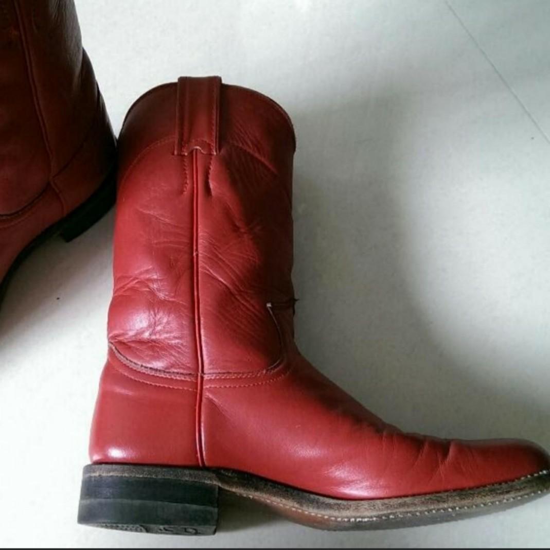 Red leather deals ladies boots