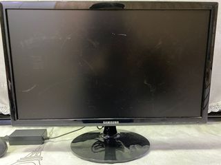 (Category: ) located in . Submitted by tandtonly (Listing ID 1131331988, Image 1). Description: .
