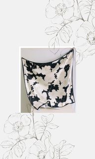 (Category: ) located in . Submitted by elle_wardrobe (Listing ID 1131353404, Image 1). Description: .