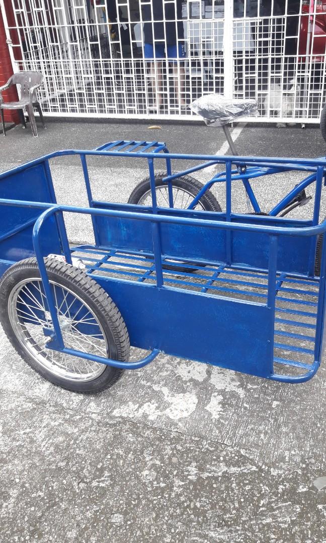 Sidecar with steel bike (Category: Bicycles & Parts) located in Manila. Submitted by fastmountain_dfe013 (Listing ID 1131344705, Image 3). Description: custom made sidecar and bike in foot brake. Heavy duty 200kg 100%brand new part super jumbo tire motorcycle tube steel rim 10g spokes cod transaction pm intèresed.