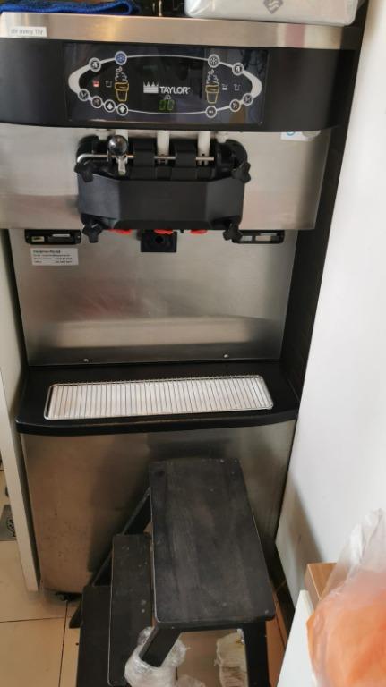 Taylor crown ice top cream machine