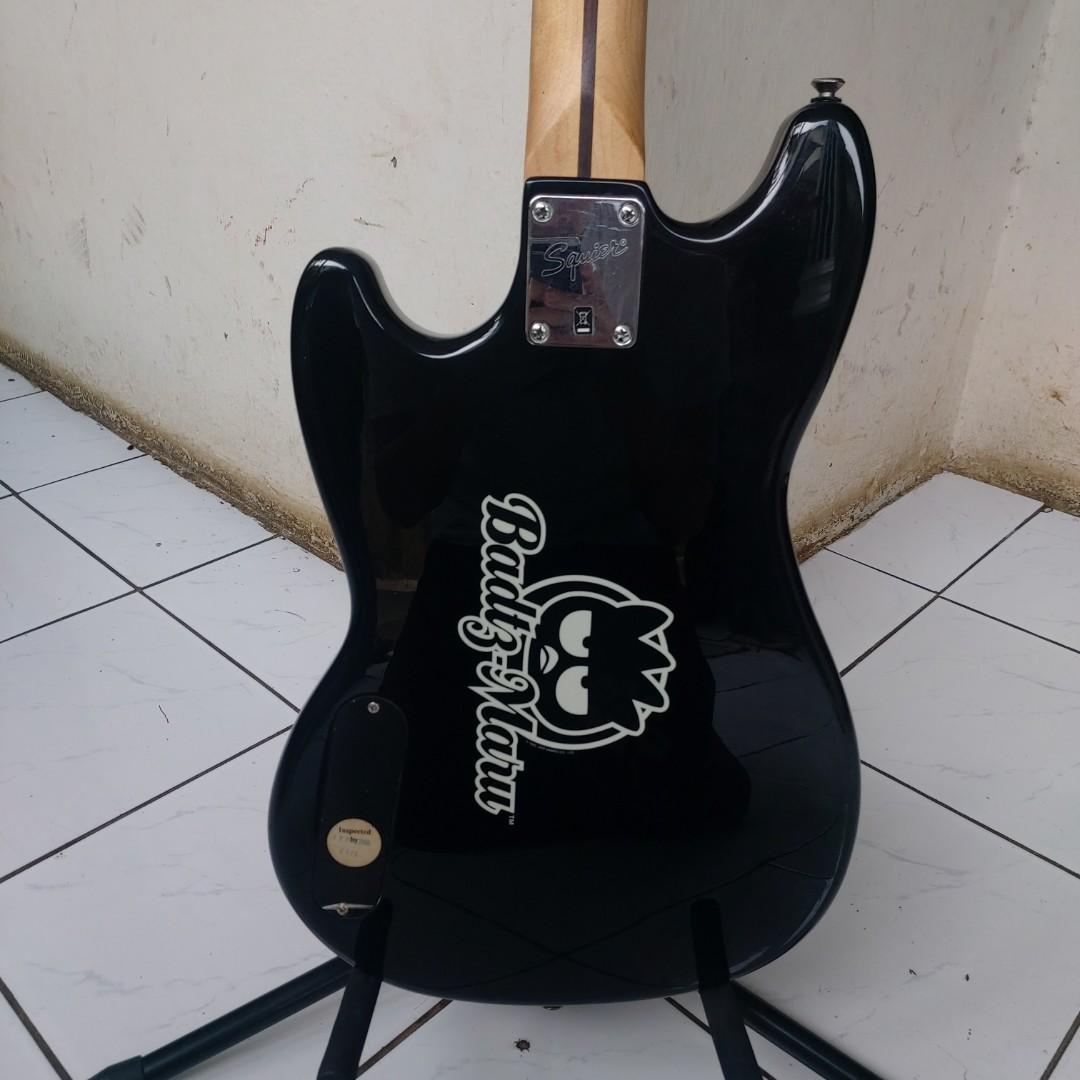 Squier Badtz Maru Bass n Fender japan usa gibson epiphone Boss jaguar