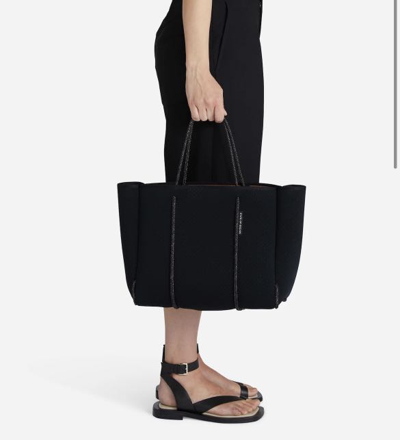 state of escape black tote