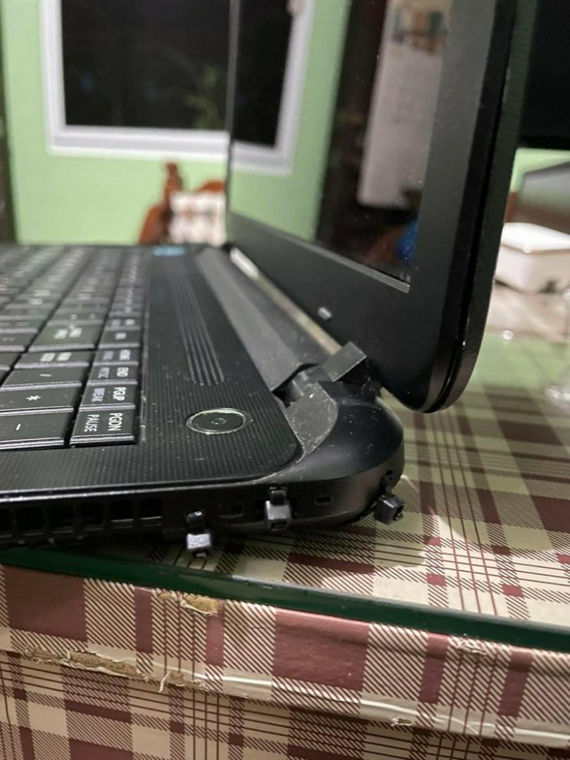 Cornice Frontale LCD Per Toshiba Satellite C55-B5201 - Telaio Nero Usato In Buone Condizioni