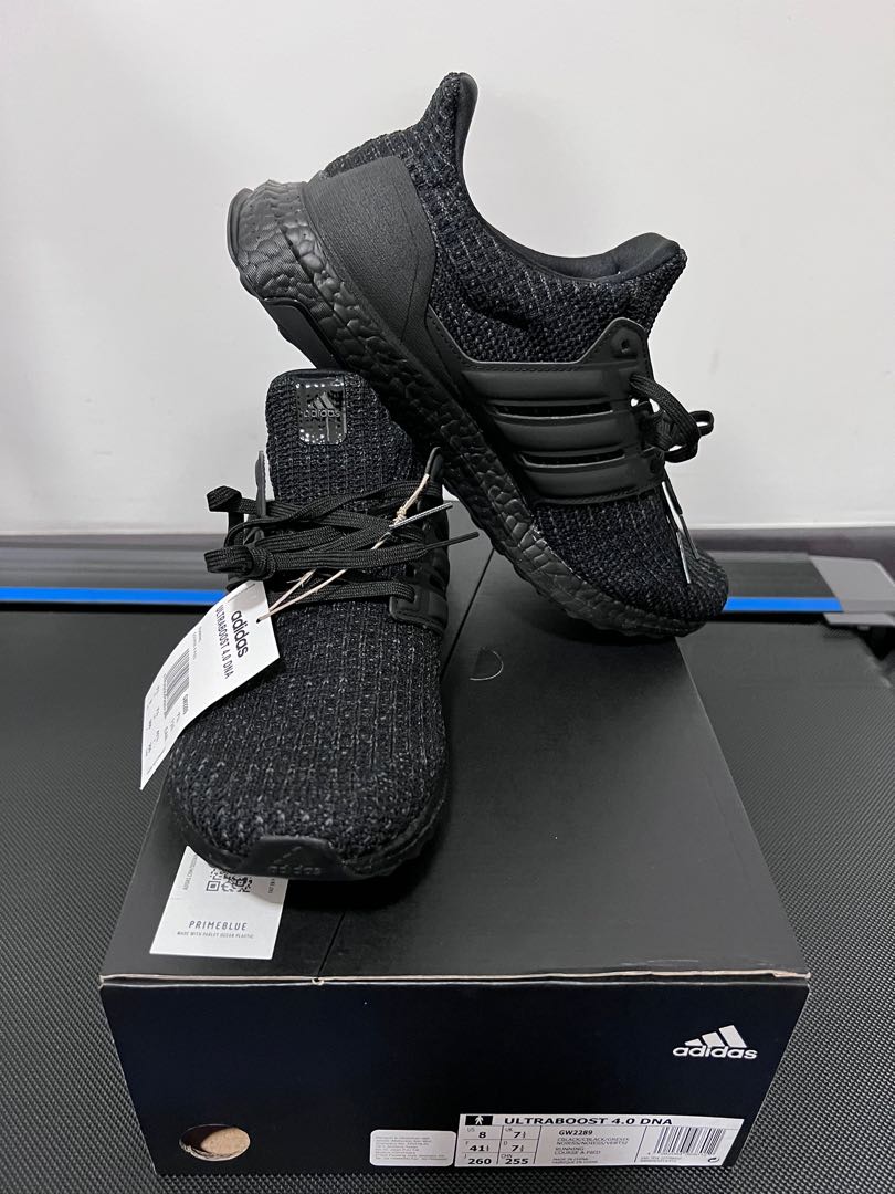 ULTRABOOST 4.0 DNA SHOES New In Box