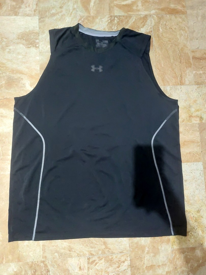 Under armour Drifit, Men's Fashion, Activewear on Carousell
