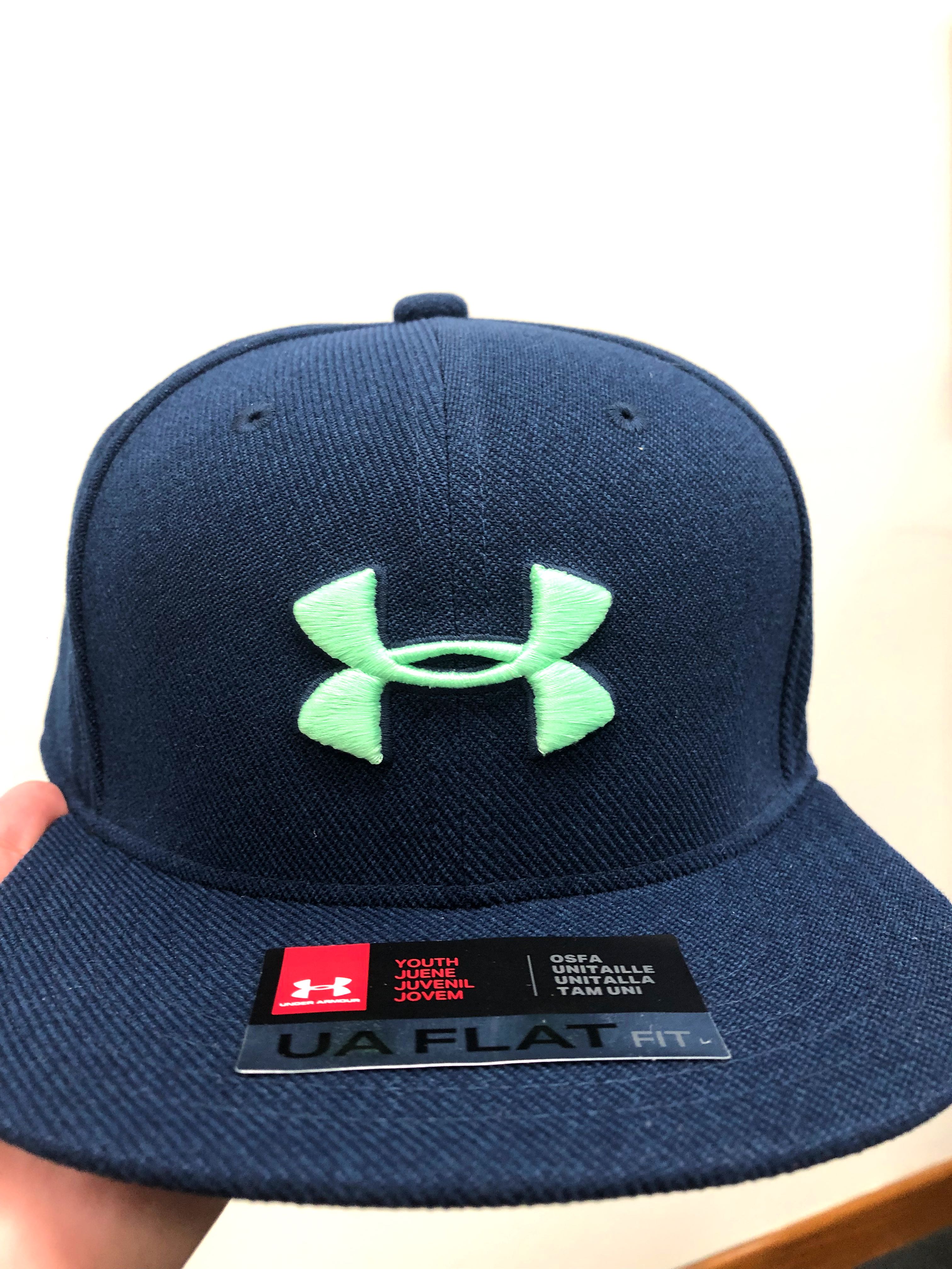 Under Armour Youth Cap, Men's Fashion 