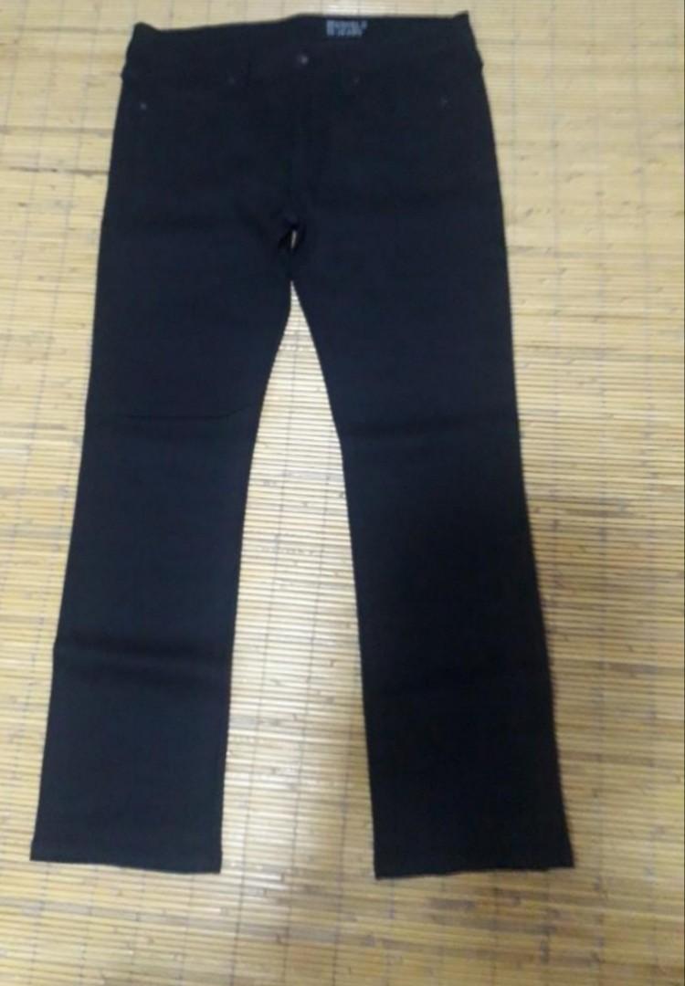 Uniqlo heattech jeans, Fesyen Wanita 