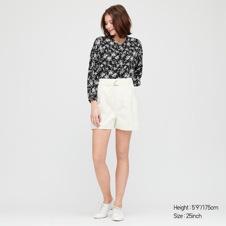 UNIQLO women s High Rise Belted Denim Shorts White