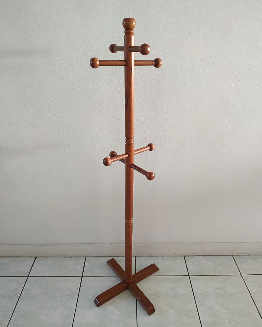VINTAGE WOODEN STANDING COAT RACK, Furniture & Home Living, Home Decor, Vases & Decorative Bowls
