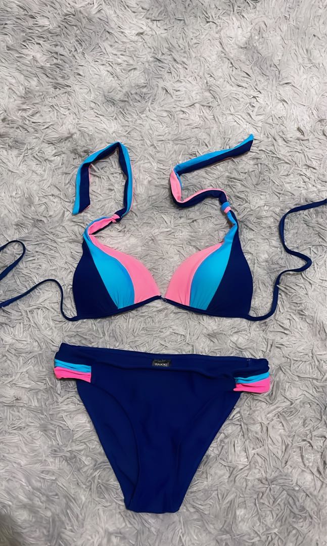 Waikiki bikini set, Women's Fashion, Swimwear, Bikinis & Swimsuits on
