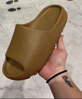 (Category: ) located in . Submitted by d.sneaks (Listing ID 1131287232, Image 1). Description: .