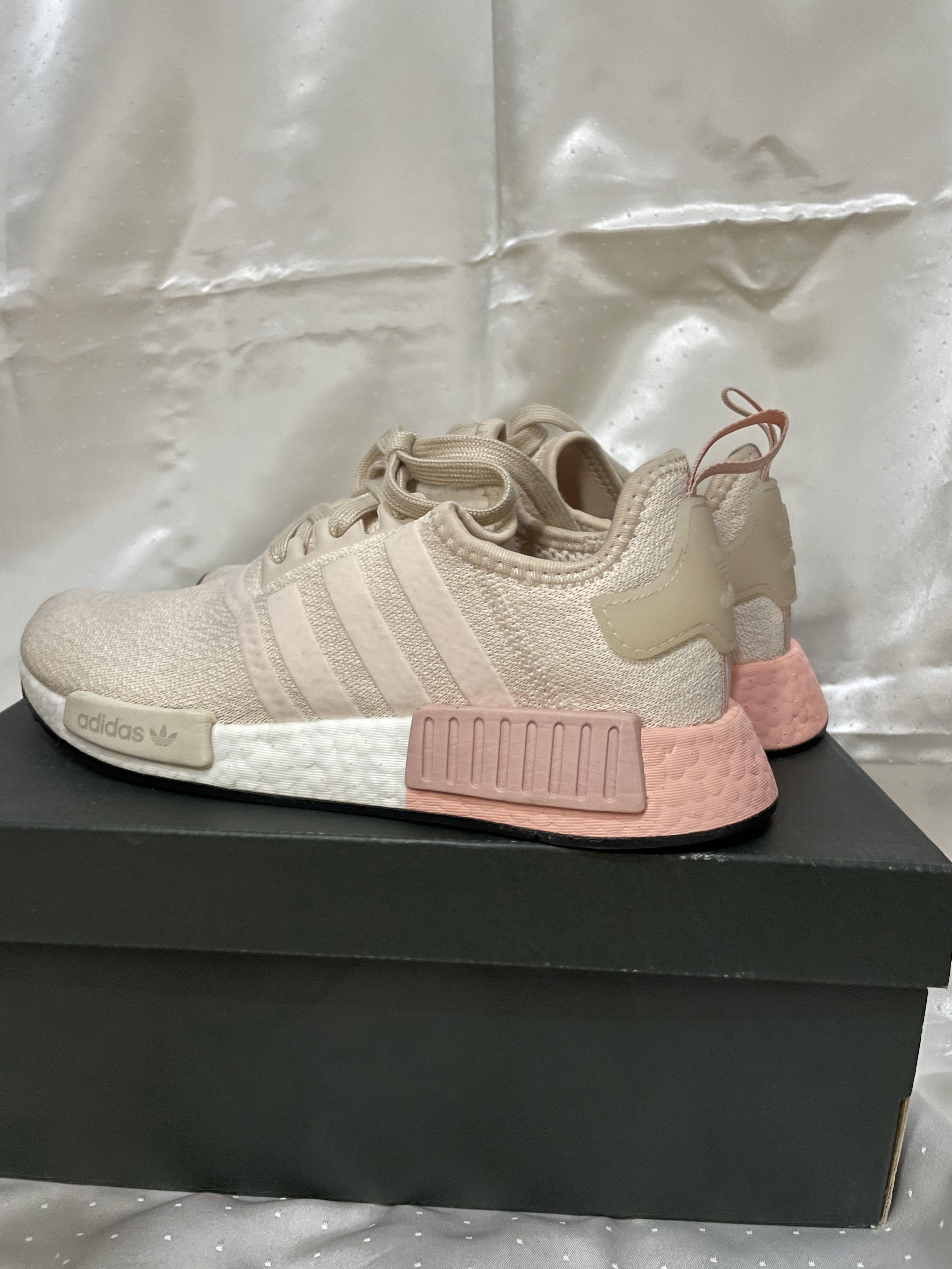 Adidas NMD R1 W, Fesyen Pria, Sepatu , Sneakers di Carousell
