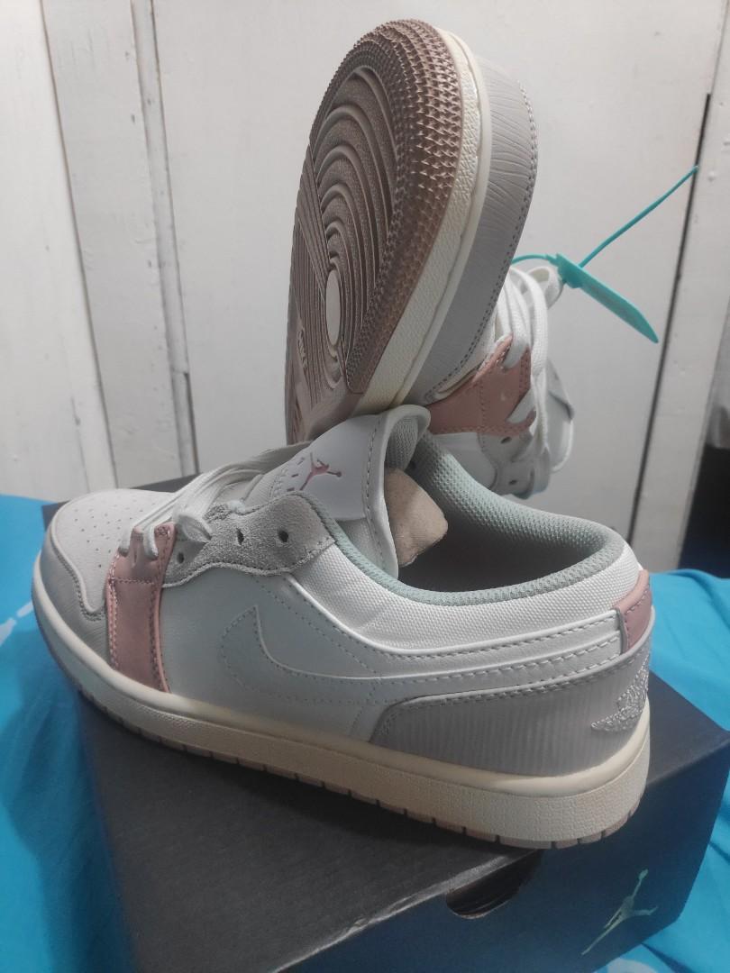 Air Jordan 1 Low Milan Men Size 9.5 US and Size 7 US, Men's Fashion,  Footwear, Sneakers on Carousell
