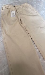 （分類：）位於 。 由 vincentttt00 提交（商品編號 1126812393，圖片 1）。簡介： 。